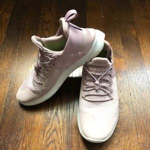 nike drawstring shoes